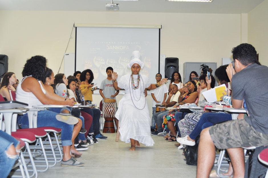 Publicado em Escola Politécnica de Saúde Joaquim Venâncio (http://www.epsjv.fiocruz.