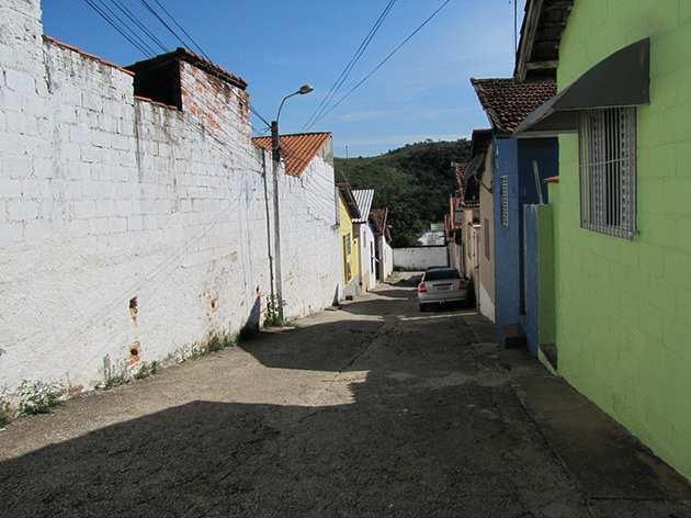 RUA DENTRO DO