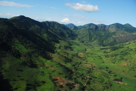 AGRICULTURA FAMILIAR CONSERVAÇÃO DOS RECURSOS NATURAIS (ÁGUA CARBONO, SOLOS E BIODIVERSIDADE) METODOLOGIA PARTICIPATIVA SEGURANÇA ALIMENTAR E ECONOMIA SOLIDÁRIA PAGAMENTO POR SERVIÇOS