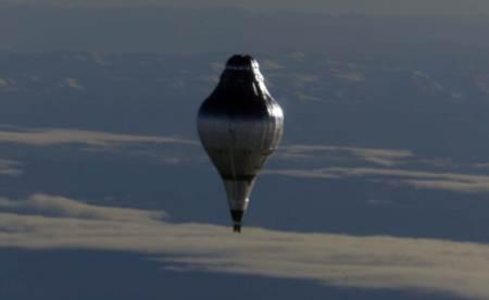 navegar por reações aerodinâmicas.