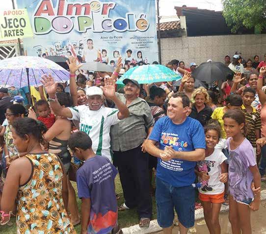 1/7 DIVULGAÇÃO 19 A creche atende 93 crianças em Nossa Senhora do Socorro FOTOGRAFIA E SOLIDARIEDADE ESCOLA DE FOTOGRAFIA REALIZA PROJETO PARA ARRECADAR BRINQUEDOS PARA CRECHE ALMIR DO PICOLÉ Pelo