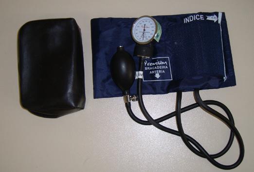 Quantidade: 1 simulador 9- Estetoscópio Função: utilizado para ausculta cardíaca, pulmonar, abdominal e