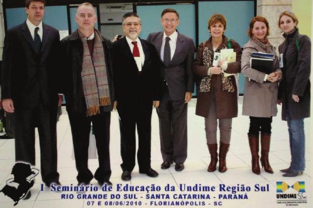 Das atividades do primeiro semestre da Undime-SC, ressalta-se: a) O Jornal da Undime-SC (distribuído bimestralmente); b) Reunião realizada em Joaçaba com os municípios pertencentes a AMPLASC, AMURES,