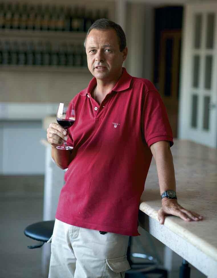 SOGRAPE A experiência e saber do vinho A Sogrape Vinhos foi considerada a European Winery of the Year, um prémio atribuído pela