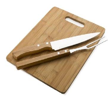 H1018 Kit churrasco 4 peças em madeira. Contém Chaira, faca, garfo e tábua.