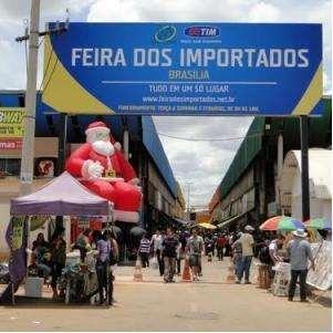 Exemplos de mercados competitivos são observados em FEIRAS- LIVRES, atuação de