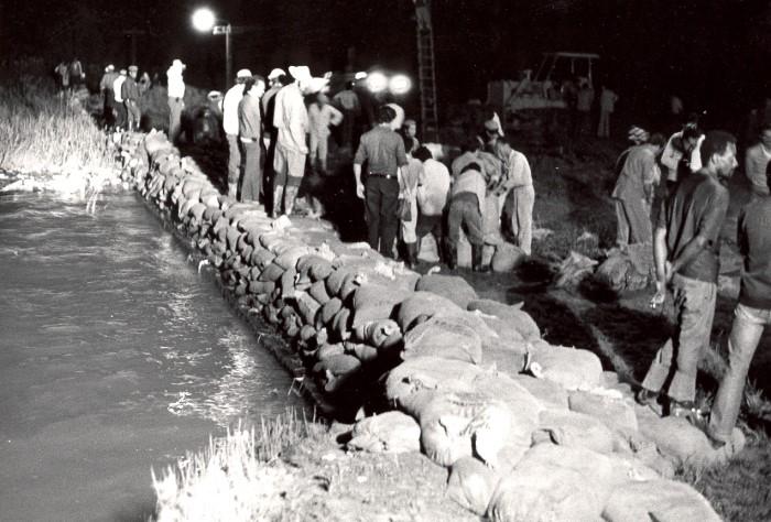 HISTÓRICO Represa Guarapiranga Janeiro de 1976 APRESENTAÇÃO SAISP - SISTEMA DE ALERTA A