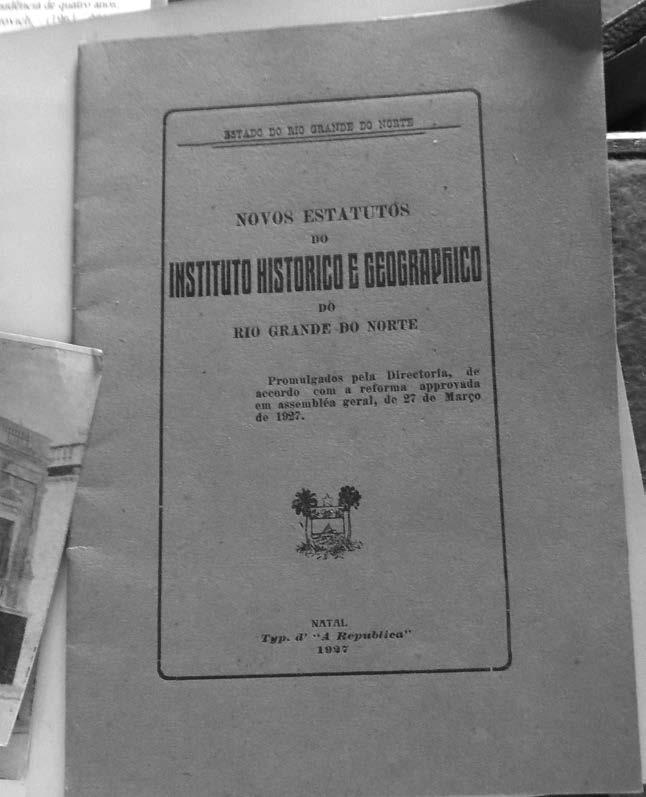 A instituição O IHGRN é uma instituição de direito privado e sem fins lucrativos que oferece um serviço público.