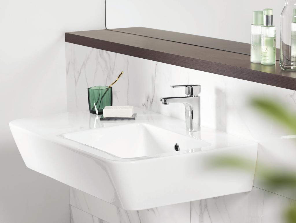 5270701 La serie di rubinetteria da bagno e da cucina Advance si distingue, in modo naturale, mettendo il design al servizio dell estetica, della funzionalità e del risparmio energetico.