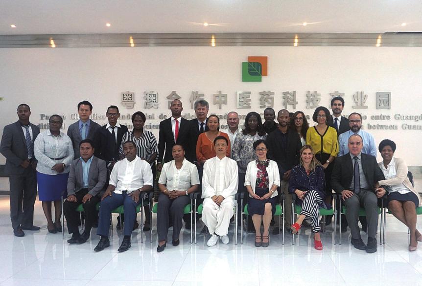 Com o objectivo de promover uma cooperação mais aprofundada na área de Medicina Tradicional entre a China e os Países de Língua Portuguesa, o Parque e o Secretariado Permanente do Fórum de Macau