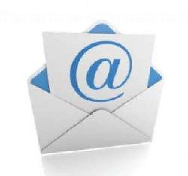 Projeto: Quem não se comunica, se trumbica - Parte 2: O E-mail O correio eletrônico ( e-mail ) é o serviço básico de comunicação na rede.