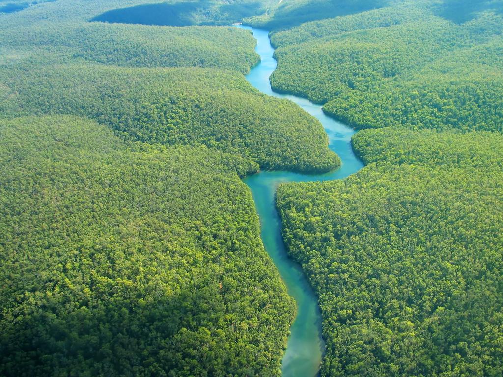 MONITORAMENTO TÉRMICO AQUÁTICO NA AMAZÔNIA A região amazônica possui características relacionadas a distancia e falta de estruturas necessárias para a transmissão de dados referentes a monitoramentos