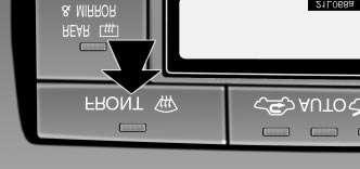 ATENÇÃO AR CONDICIONADO (b) Desembaçador do pára-brisa Quando o botão FRONT WINDSHIELD é pressionado enquanto se está operando no modo automático, o ar condicionado é ajustado para operar e o modo AR
