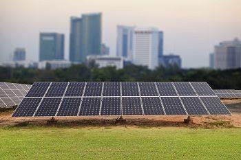 Placas Solares Fotovoltaicas Os painéis ou placas fotovoltaicas utilizam um método direto de produção de energia elétrica.