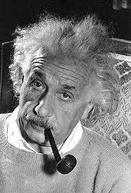 Einstein Resultaos obtios apenas através e argumentações lógicas são completamente vazios e realiae.