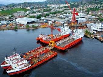 Evolução da Frota de Apoio Marítimo com financiamento FMM Embarcações de Apoio Marítimo Construídas no Brasil Ano Entrega Total Embarcações 2002 4