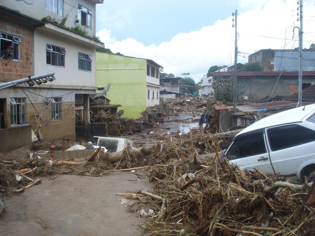 ASSOCIAÇÃO DE MORADORES DO BAIRRO CÓRREGO D ANTAS o UTILIDADE PÚBLICA - Lei Municipal N 2.799, de 02/05/1996.