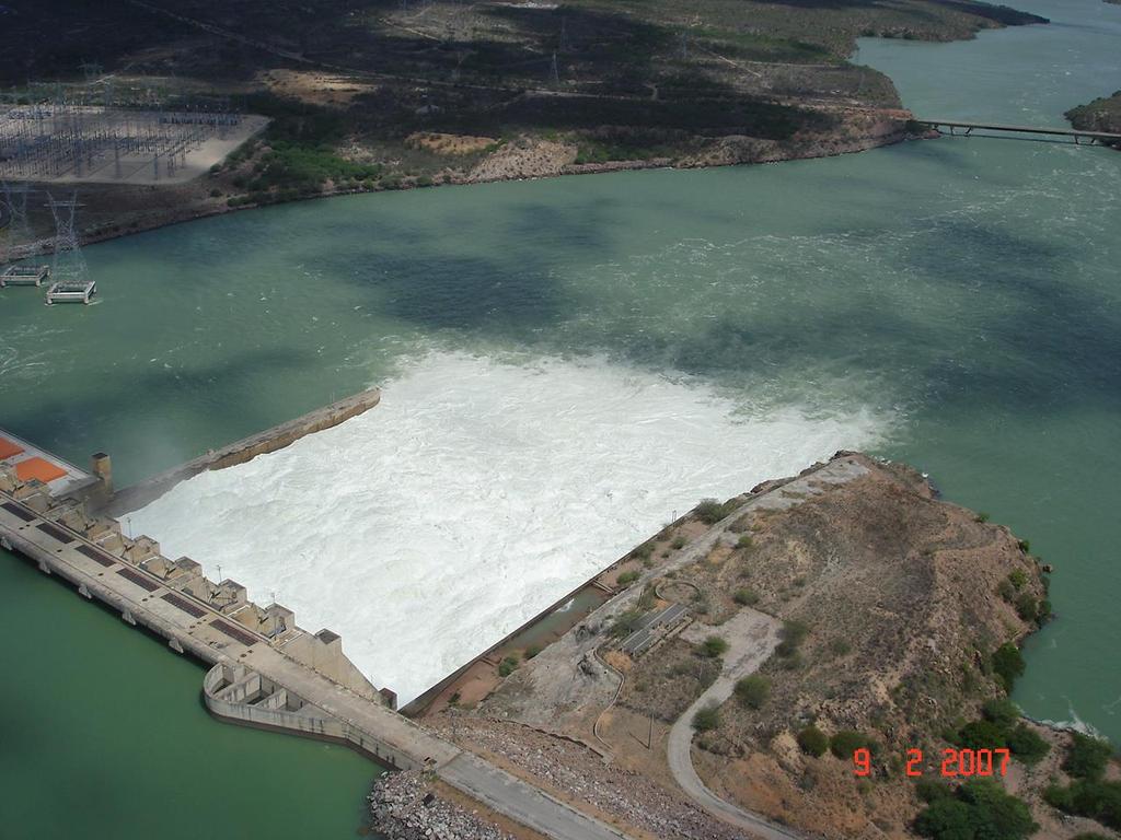 Companhia Hidro Elétrica do São Francisco Departamento de Recursos Hídricos DOOH Sonáli