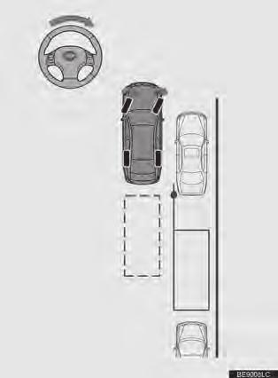 7-1. CÂMERA DO SISTEMA LEXUS DE MONITORAMENTO DE VISÃO TRASEIRA 5 Gire o volante com o veículo parado até