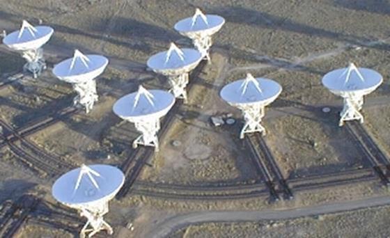 O Very Large Array (NM/USA), observatório de rádio astronomia, é composto por 27 antenas de rádio com