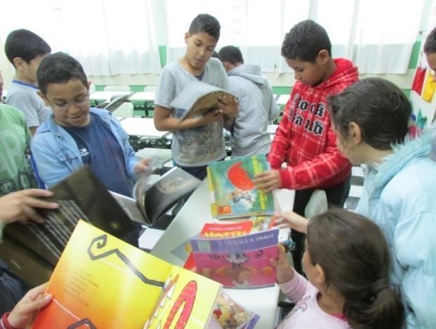 Atividade 1 : Roda de conversa sobre as histórias que ouviam dos livros