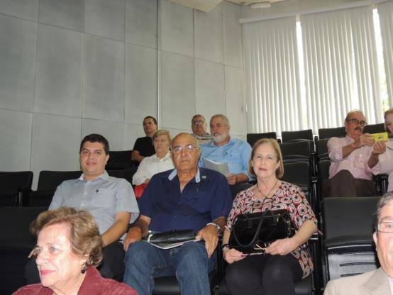 Gostaríamos de destacar também a palavra do Orador Oficial, O PDG CL Eduardo Jacob, médico ginecologista, que brindou a todos com uma brilhante palestra sobre sua trajetória