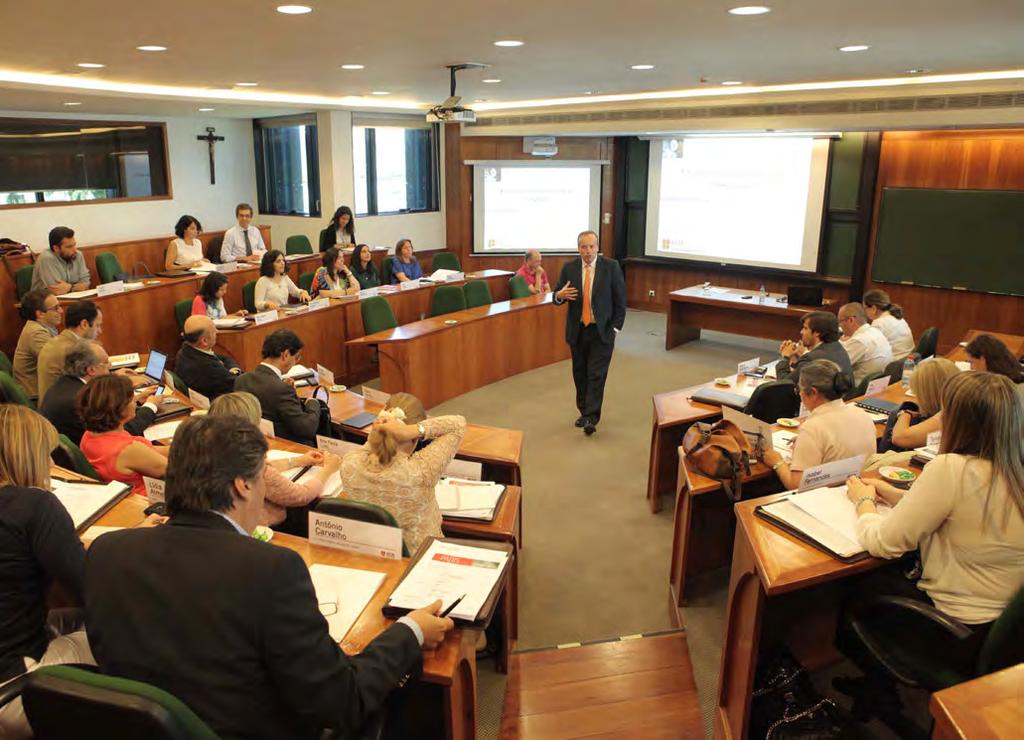 AESE Business School A AESE, a primeira Escola de Negócios em Portugal, dedica-se, desde 1980, à formação e ao aperfeiçoamento dos líderes empresariais, segundo uma perspetiva cristã do Homem e da