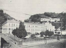 A primeira Casa de Misericórdia foi fundada na Vila de Santos, em 1543.