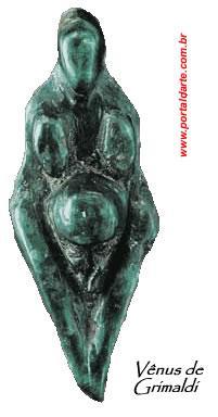 Vênus de Grimaldi Aproximadamente 20000 a.c. A figura de uma deusa grávida esculpida em pedra sabão verde. Mede 8.1 cm.