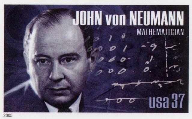 Histórico Arquitetura de von Neumann Codificar as instruções de forma que pudessem ficar armazenadas (von Neumann sugeriu