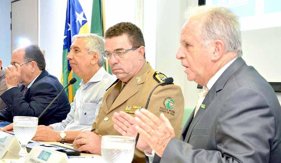 FIEG Segurança pública é debatida na Casa da Indústria No último dia 19/04, na Casa da Indústria, em Goiânia, a convite do presidente Pedro Alves, o comandante geral da Polícia Militar do Estado de