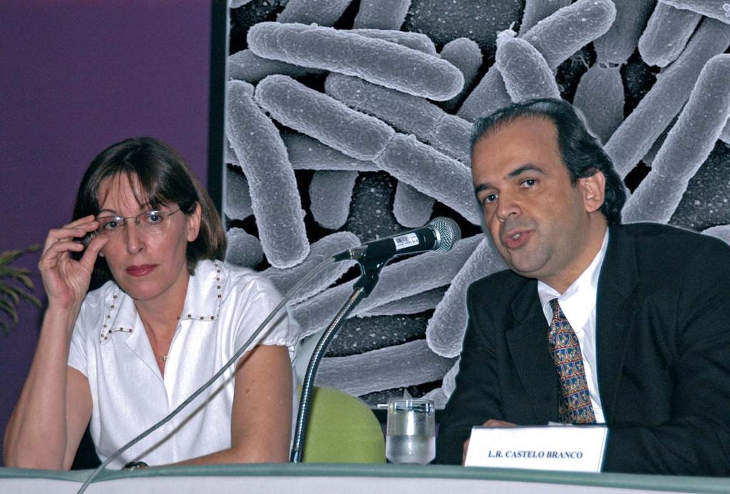 GENÉTICA Genoma à brasileira Catarina Chagas Leila Mendonça e Castello Branco coordenaram