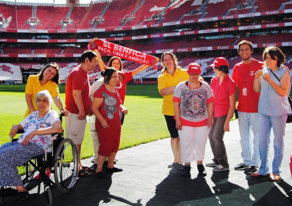 GRUPO SÉNIOR ESTÁDIO DA LUZ OUTUBRO 2017 No dia 3 de outubro, a sala do Grupo Sénior do CAO realizou uma visita ao Estádio da Luz e ao Museu Cosme Damião.