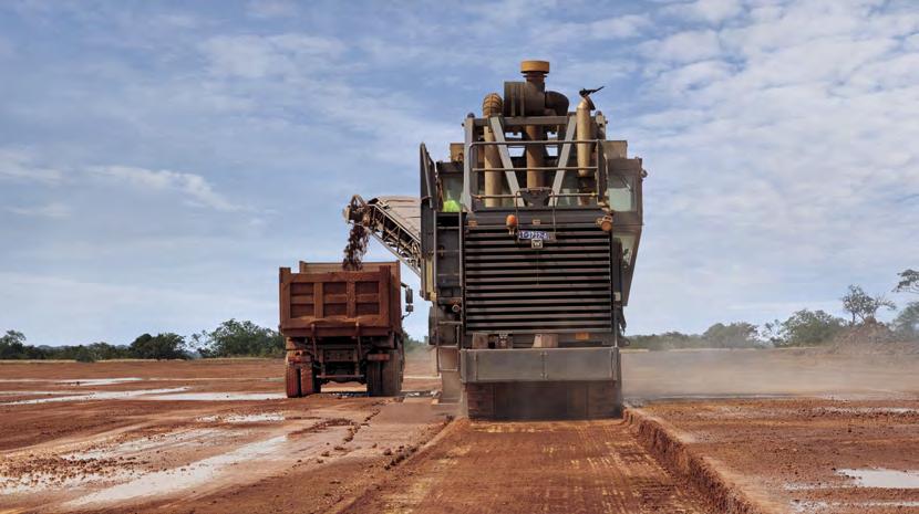 As mineradoras de superfície da WIRTGEN fazem muito mais do que apenas extrair matéria-prima.