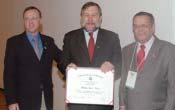Sanitária (ANVISA) receberam a Comenda CBO e o Diploma de Honra ao Mérito