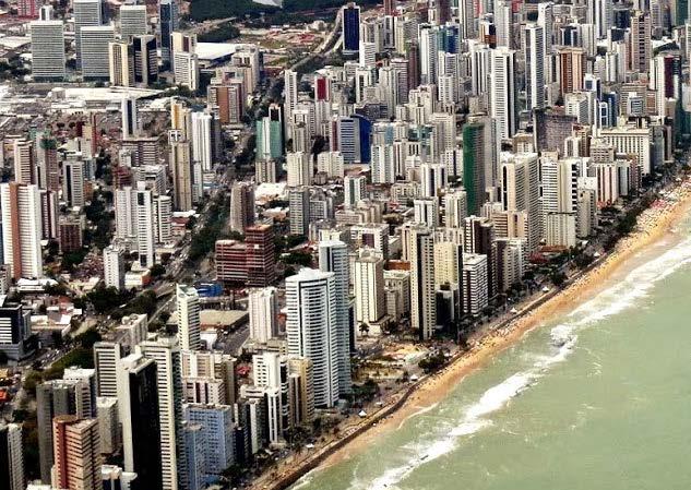 Somos referência e uma das maiores empresas em gestão condominial e negócios imobiliários do Brasil, levando solidez e eficiência aos nossos clientes há mais de 85 anos.