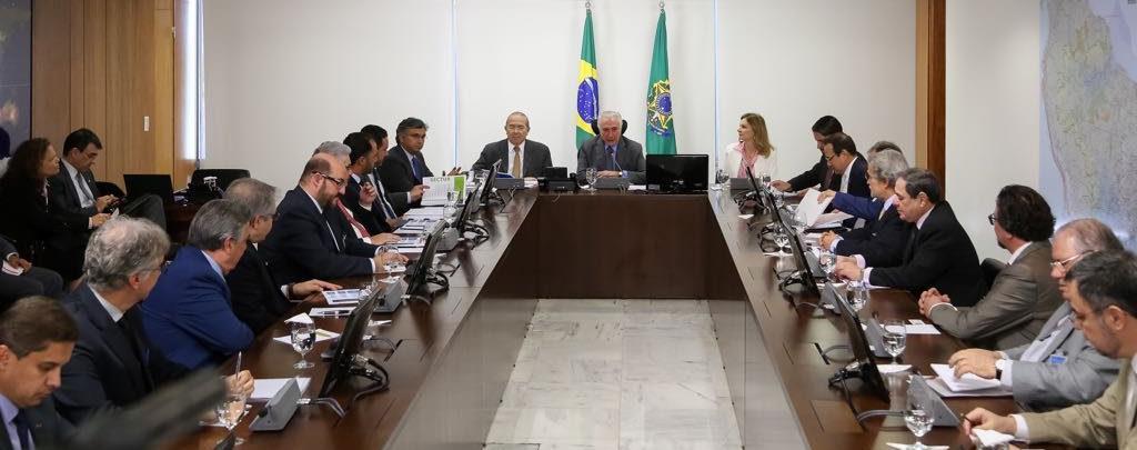 08 de agosto Representantes da indústria da construção são recebidos pelo presidente Michel Temer e ministros em Brasília.