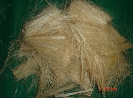 fibras de bambu e malva também foram doadas pela Companhia Têxtil Castanhal do Pará, região norte do Brasil [14-16].