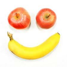 Problema 1 João tem uma banana e duas maçãs. Quantas frutas ele tem?