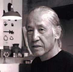 Biografia Kazuo Wakabayashi nasceu em Kobe, Japão, em 1931. Na adolescência, estudou pintura e desenho com Konozuki Tamura, freqüentando ainda o curso de pintura Niki.