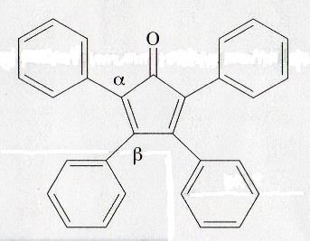 7) A tetrafenilciclopentadienona é um sólido cristalino de intensa cor azul-violeta porque... I)... é um composto carboxílico α, β-insaturado. II).