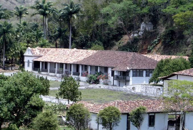 nenhuma/ tombamento proprietário particular situação e ambiência fonte: IBGE - Barra do Piraí A Fazenda Aliança está localizada à margem da Rodovia RJ-145,