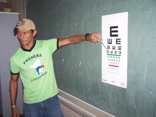 realização de exames oftalmológicos para os alunos que apresentarem