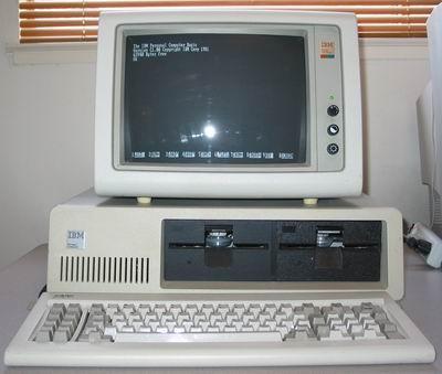 Dispositivos Eletrônicos 1981: O IBM-PC, baseado num processador Intel 8086 torna-se o padrão de fato para