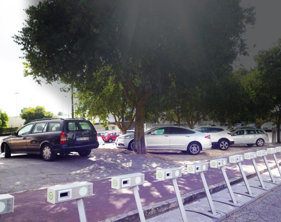 Dístico de residente O dístico foi criado para proteger residentes e para lhes permitir estacionar junto à sua casa sem preocupações.