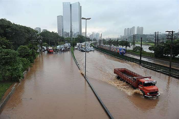 As inundações são estaduais ou municipais?