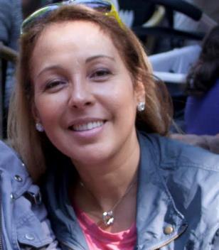 Dra. Marilene dos Santos Dra. Marilene é carioca, mas saiu jovem para a Europa tendo se especializado em Odontologia; desenvolveu sua carreira profissional na Noruega durante mais de 30 anos.