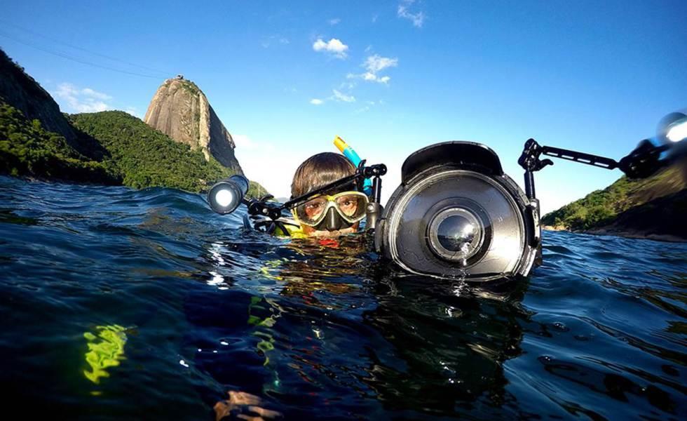 Cariocas possuem tradição de ir a praia, mas pouca cultura de oceano Ricardo Gomes, Biólogo e Documentarista