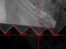 proposições para o sensor CCD-CBERS 2. Tal fato pode ser observado na FIG. 4.21, onde se encontram em destaque as feições pontuais de número 17 a 23 nas bandas 2, 3 e 4 do sensor.