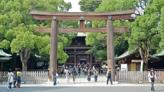 DESTAQUES DO ROTEIRO: HELLO JAPAN TEMPLO XINTOÍSTA MEIJI Santuário inaugurado em 1920 e dedicado aos espíritos divinos do Imperador Meiji e de sua esposa, a